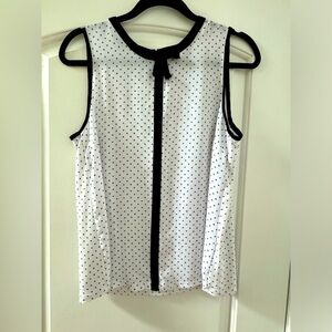 Elle black and white circle tank with bow